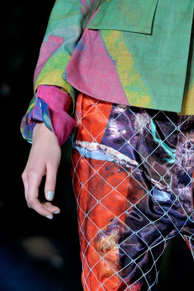 Look 31